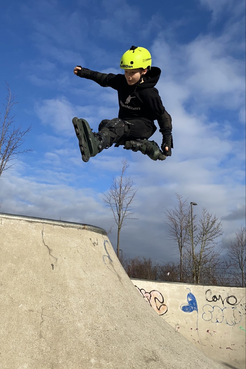 Jakob_Esselmann__Powerslide_PS_Young_Squad_team001